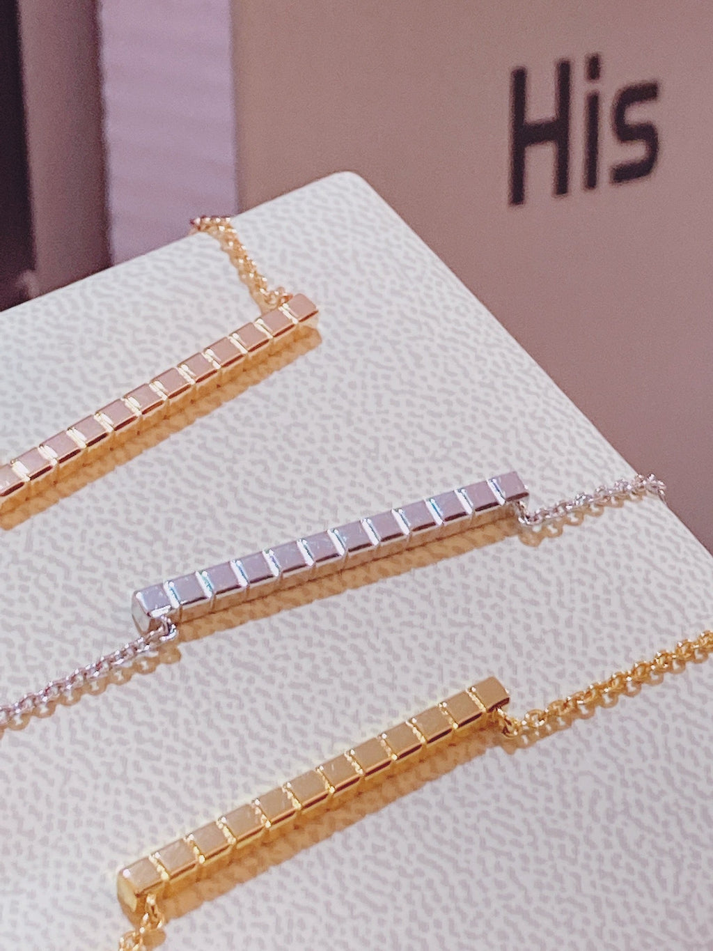 ICE CUBE NECKLACE