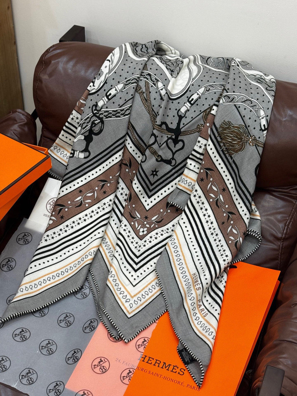 HERMES HERMES 25S SCARF 140 IN SILK CASERE 991678