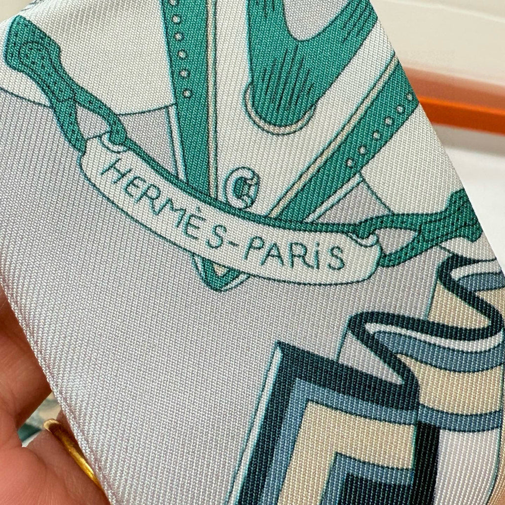 HERMES HERMES 25S SCARF 90 IN SILK 853145