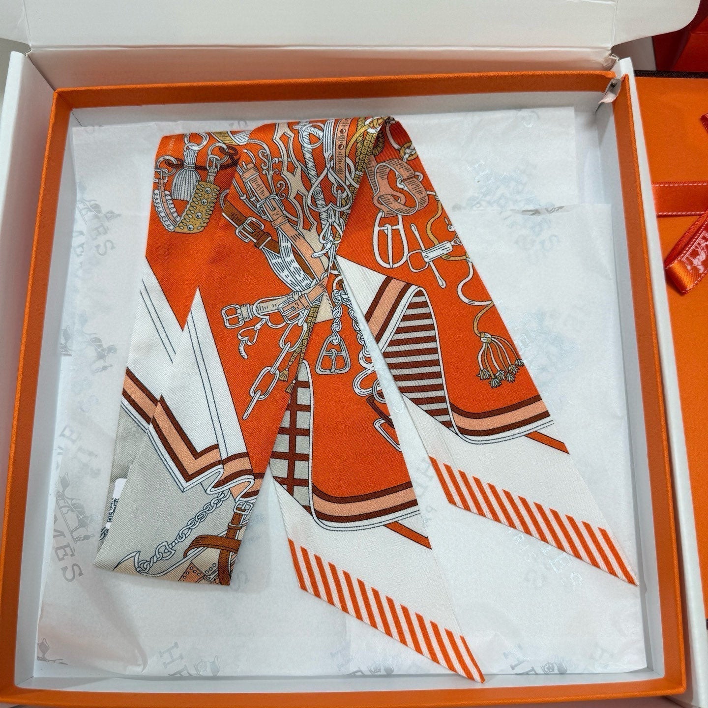 HERMES HERMES 25S SCARF 90 IN SILK 853147