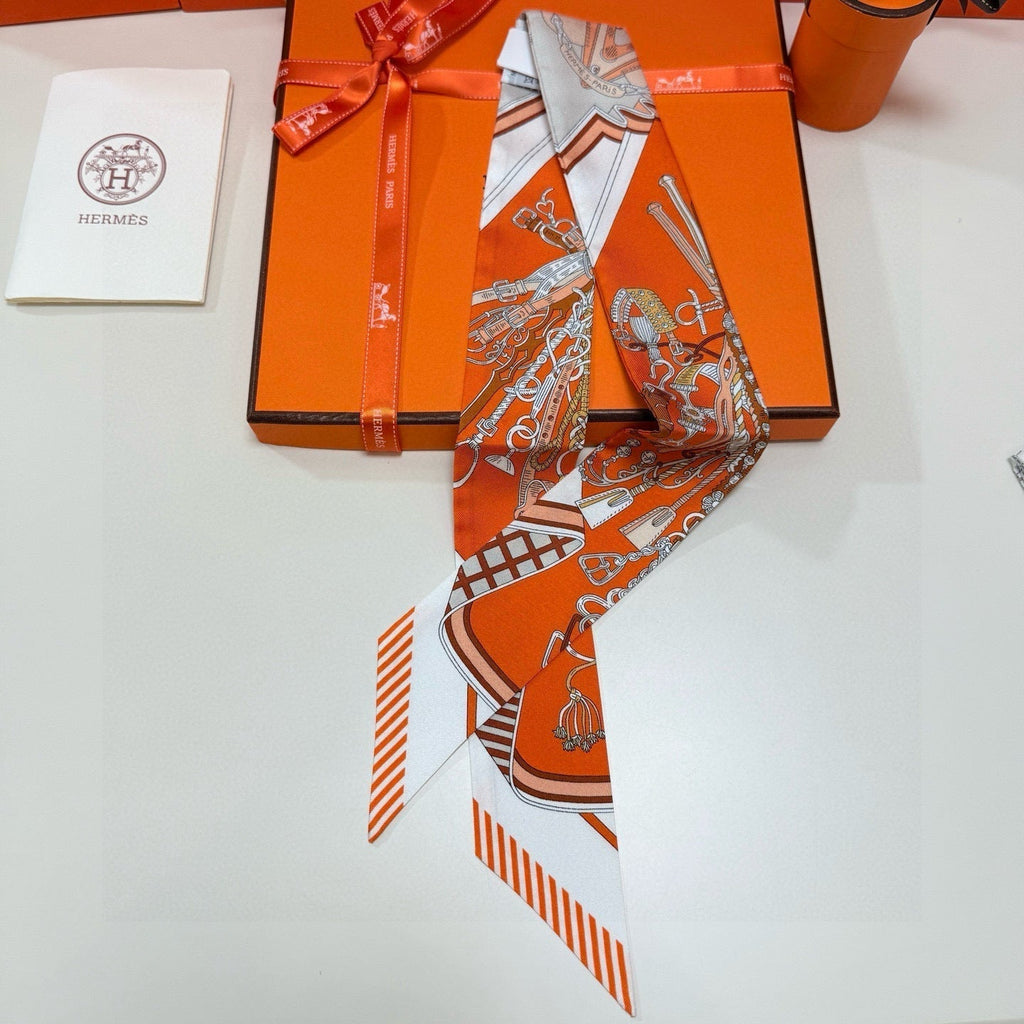 HERMES HERMES 25S SCARF 90 IN SILK 853147