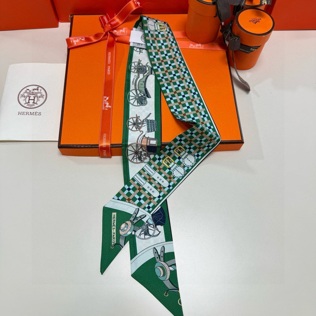 HERMES HERMES 25S SCARF 90 IN SILK 854951