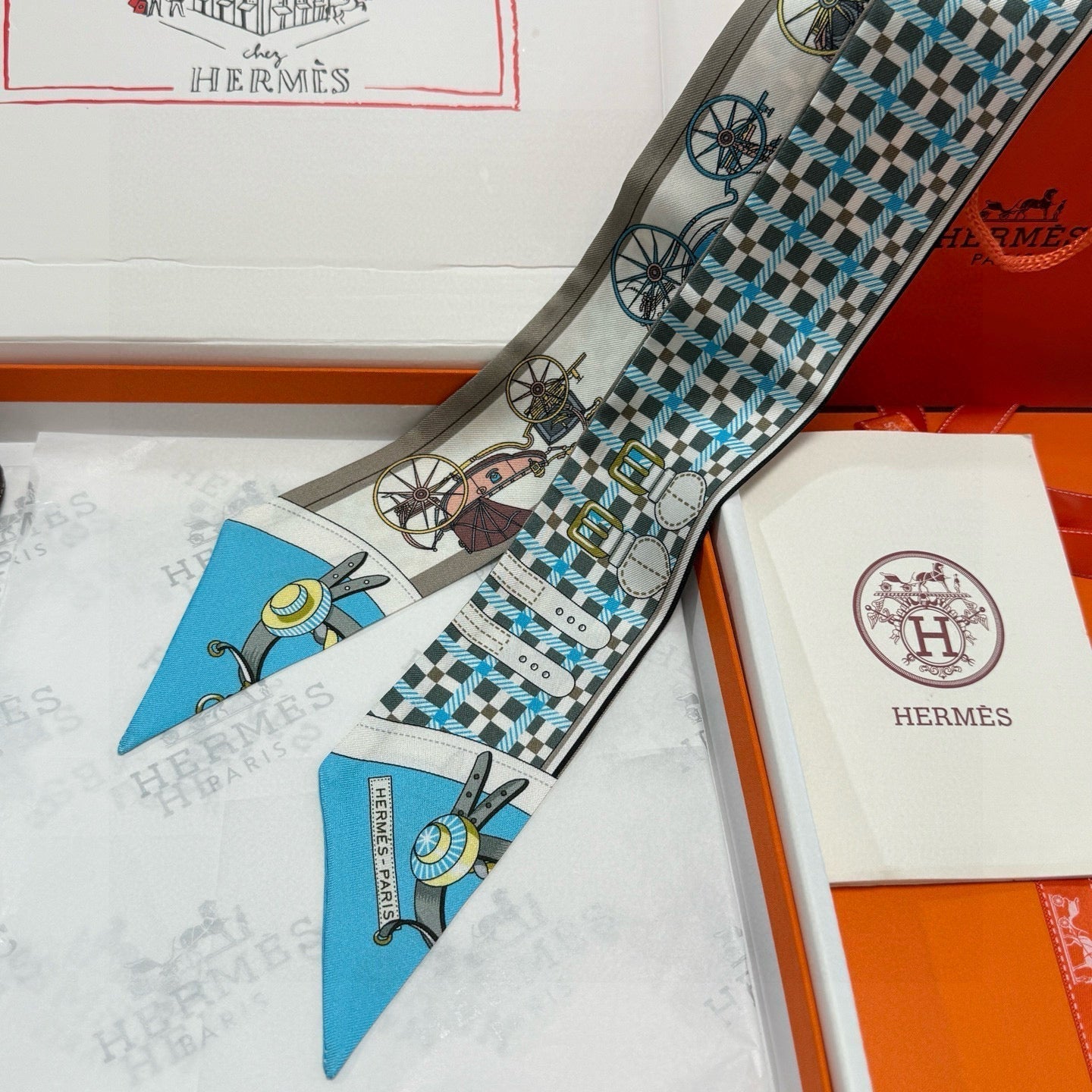 HERMES HERMES 25S SCARF 90 IN SILK 854953