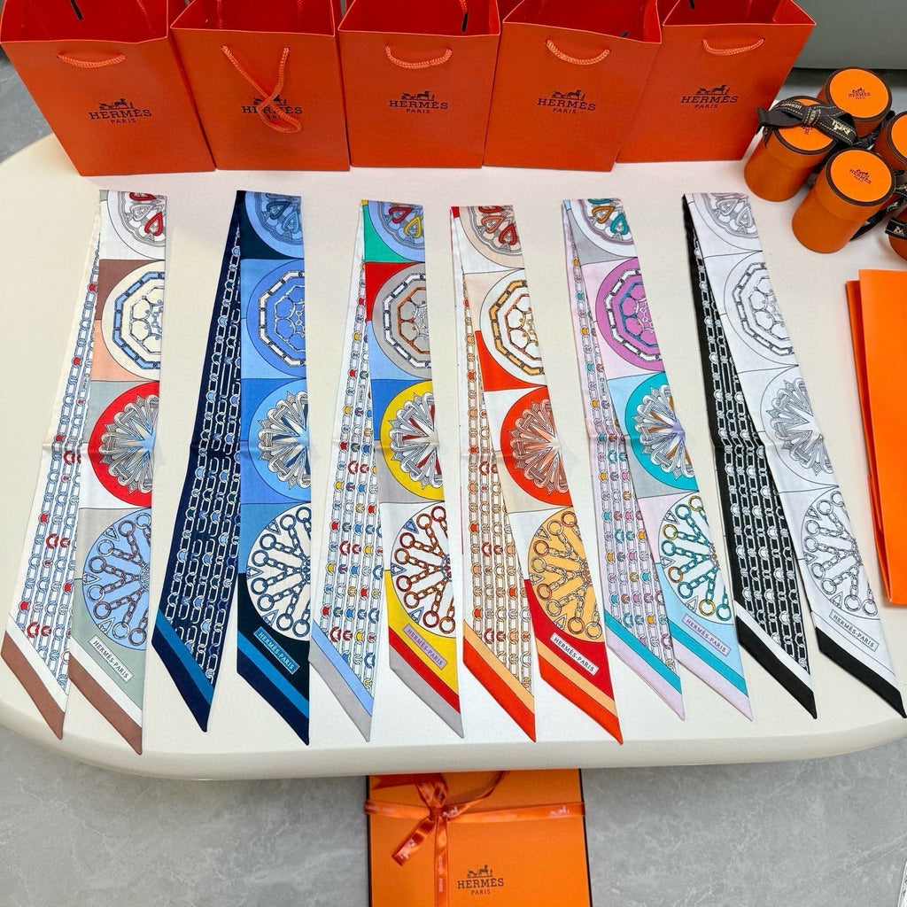 HERMES HERMES 25S SCARF 90 IN SILK 856721