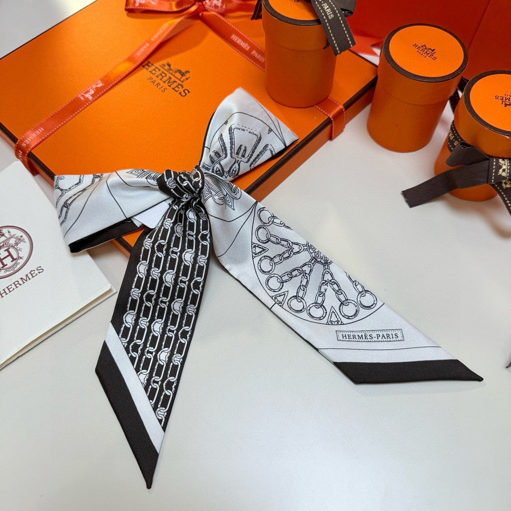 HERMES HERMES 25S SCARF 90 IN SILK 856721