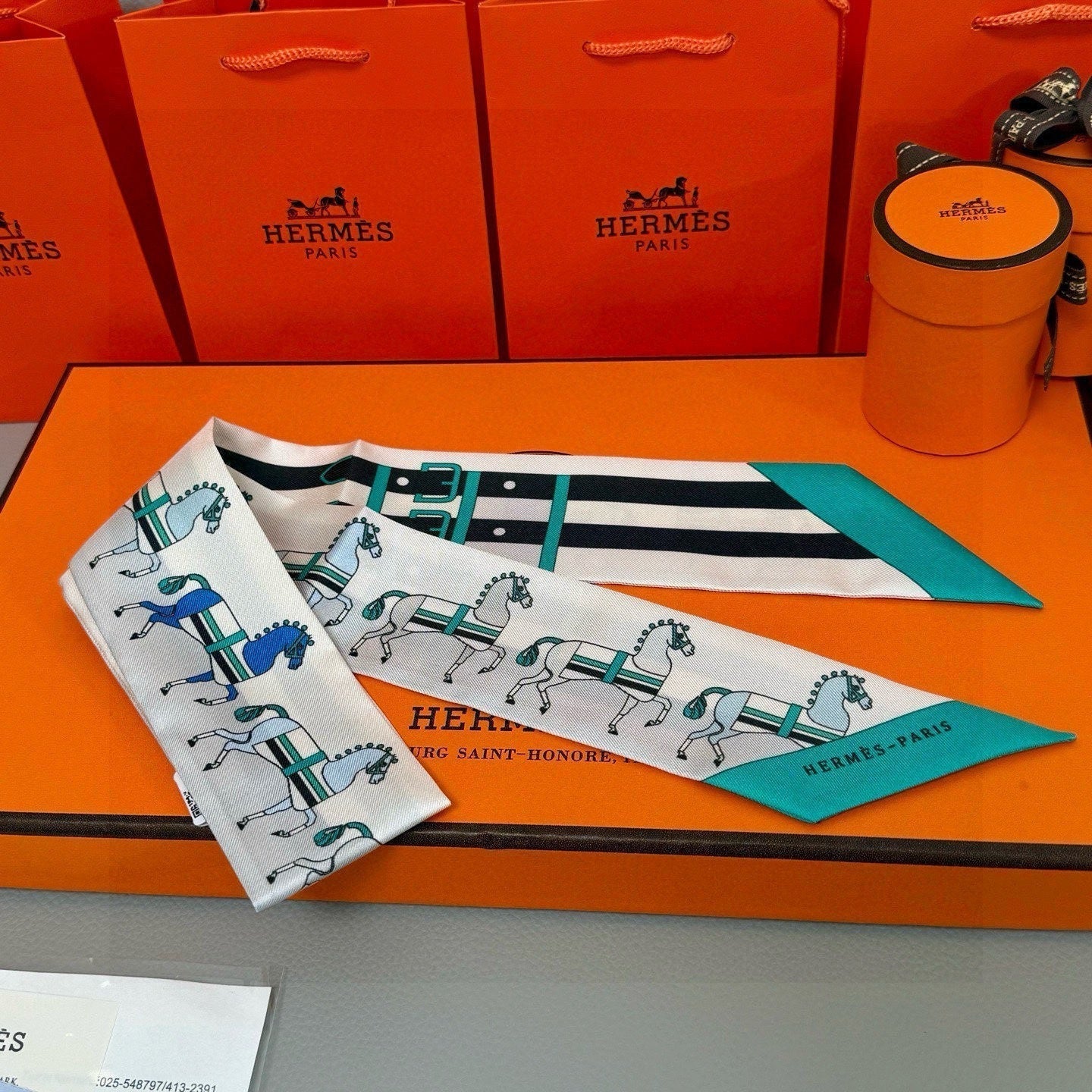 HERMES HERMES 25S TWILLY 86 IN SILK 989356
