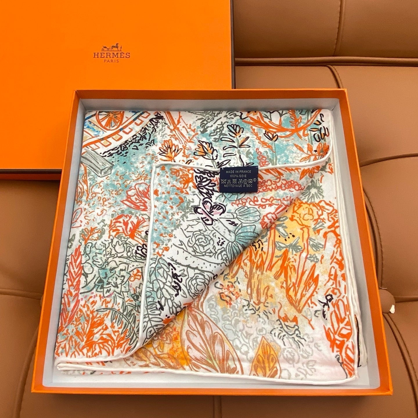 HERMES HERMES 25S SCARF 90 IN SILK 703688
