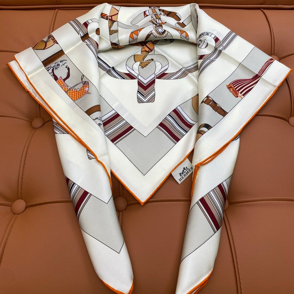 HERMES HERMES 25S SCARF 90 IN SILK 703708