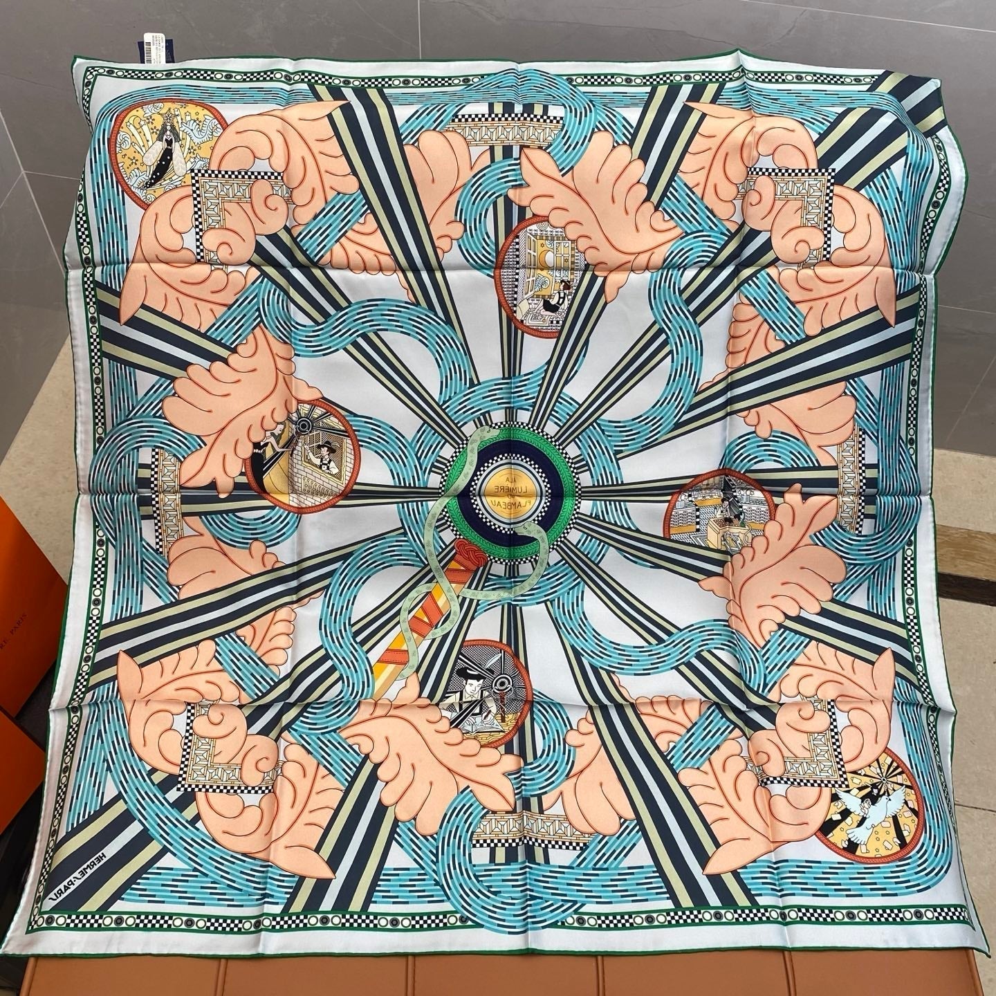 HERMES HERMES 25S SCARF 90 IN SILK 709683
