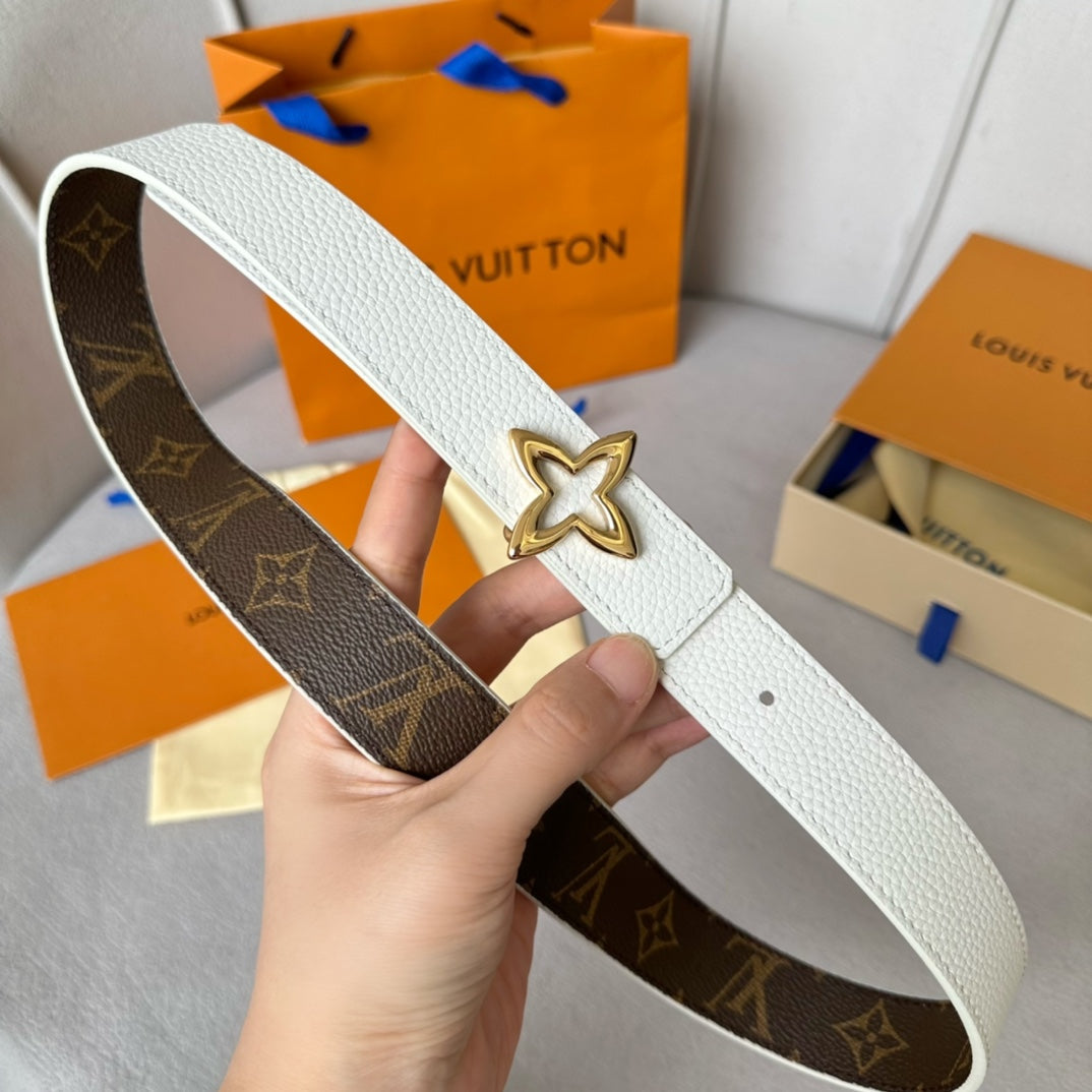 LOUIS VUITTON LV MINI FLOWERGRAM 30MM REVERSIBLE BELT IN WHITE CALFSKIN GOLD HARDWARE