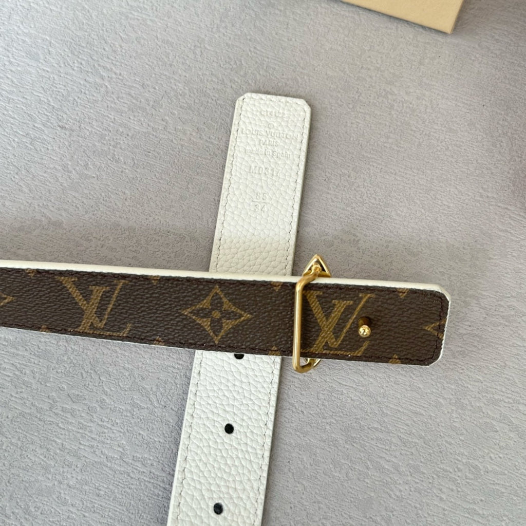 LOUIS VUITTON LV MINI FLOWERGRAM 30MM REVERSIBLE BELT IN WHITE CALFSKIN GOLD HARDWARE