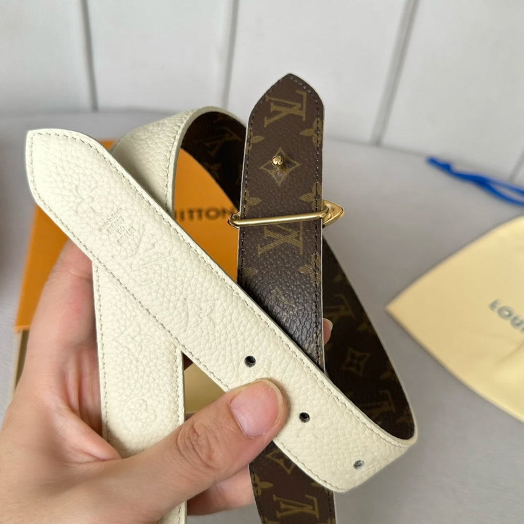 LOUIS VUITTON LV MINI FLOWERGRAM 30MM REVERSIBLE BELT IN WHITE EMBOSSED CALFSKIN GOLD HARDWARE