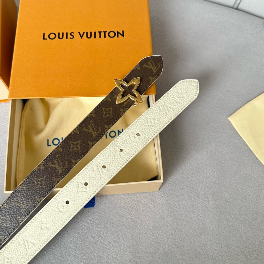 LOUIS VUITTON LV MINI FLOWERGRAM 30MM REVERSIBLE BELT IN WHITE EMBOSSED CALFSKIN GOLD HARDWARE