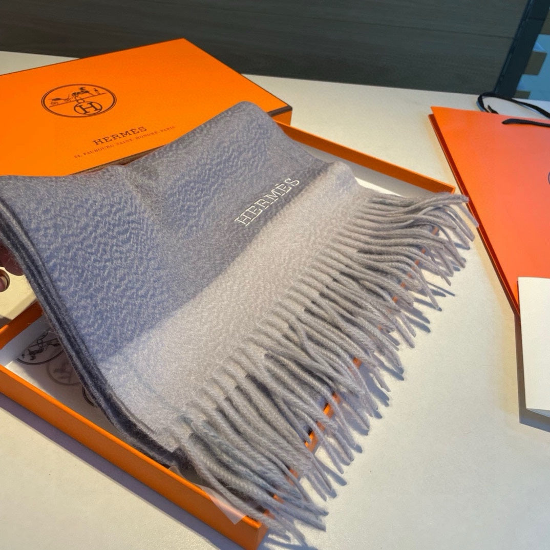 HERMES SCARF 180 CM IN LAVENDER GRAY CASERE 366049