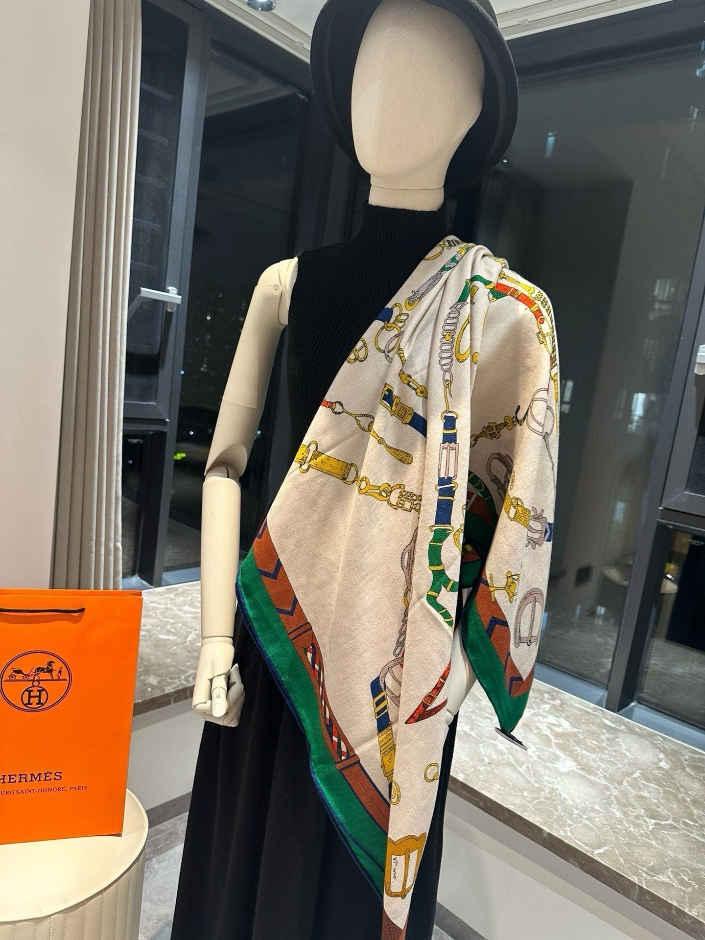 HERMES SCARF 140 CM COLORFUL 387901