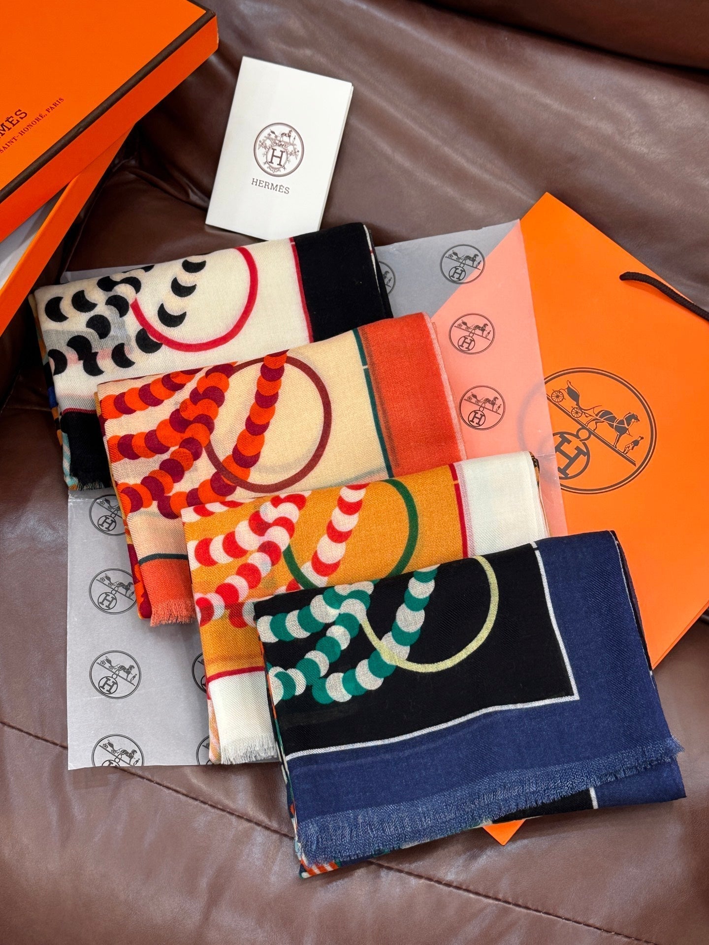 HERMES HERMES 25S SCARF 200 IN CASERE SILK 730597