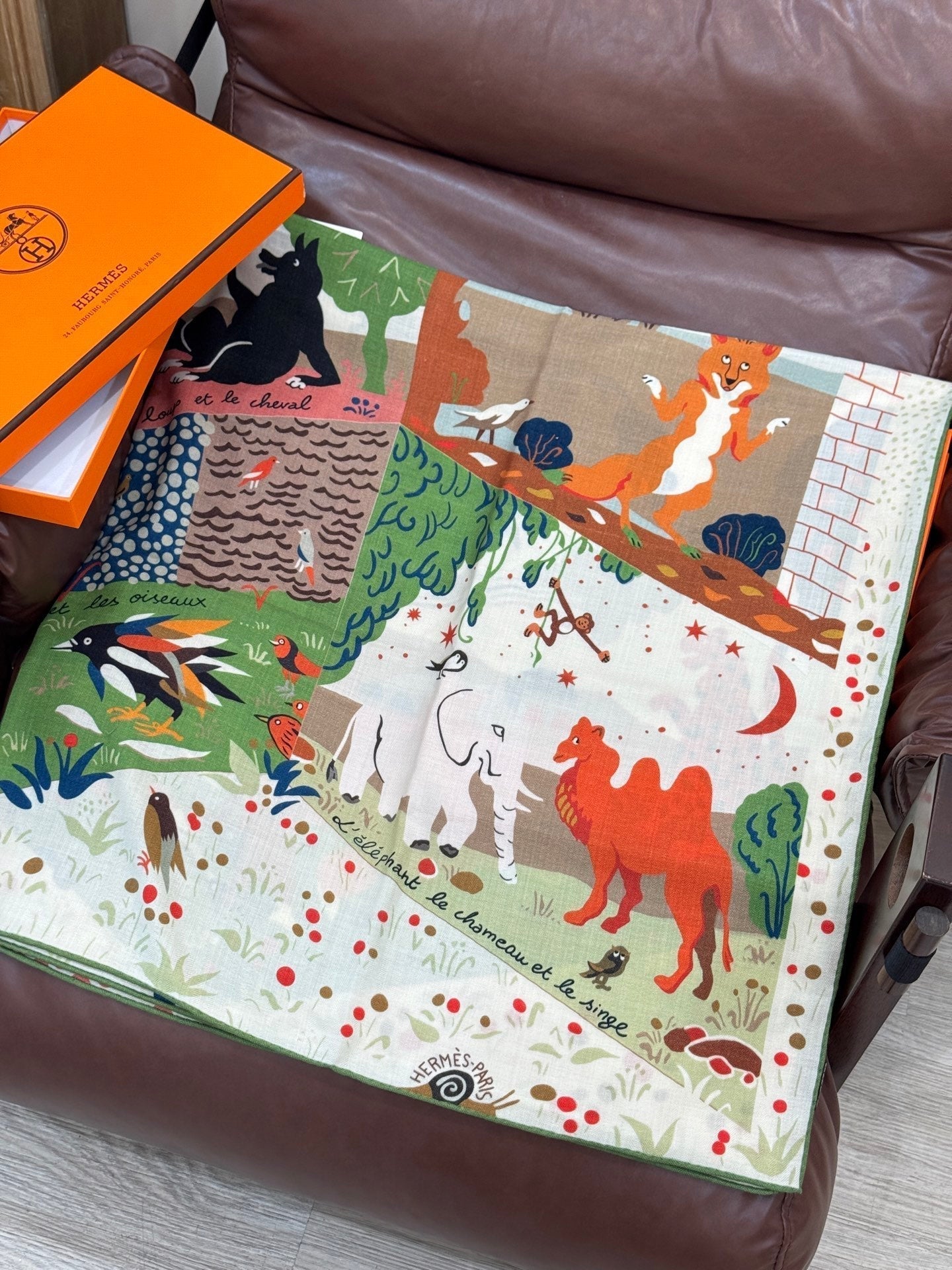 HERMES HERMES 25S SCARF 140 IN SILK 733914