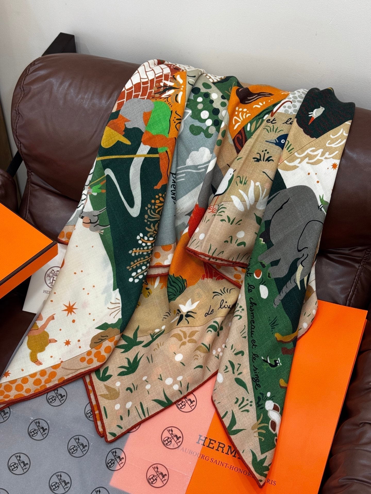 HERMES HERMES 25S SCARF 140 IN SILK 733915
