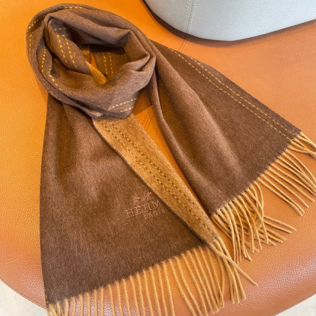 HERMES UNIE BRODEE GM MUFFLER IN CHOCOLATE BROWN CASERE